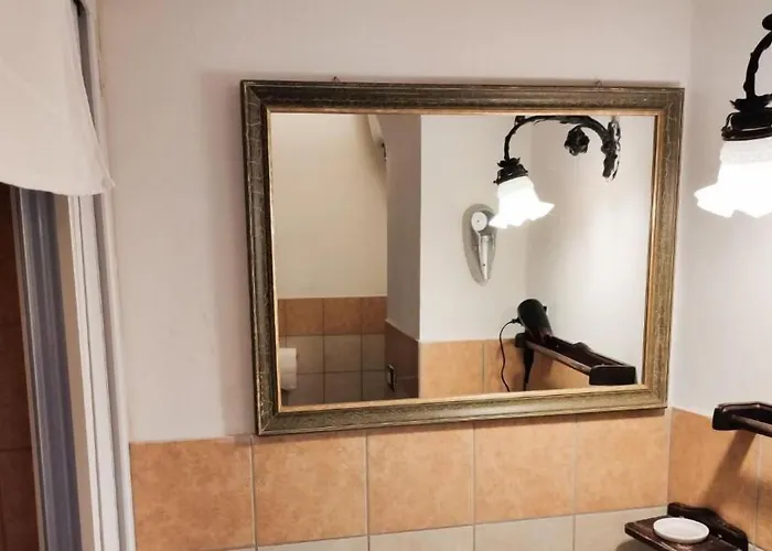 招待所 Casa Montana 3*