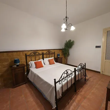 Casa Montana 2*