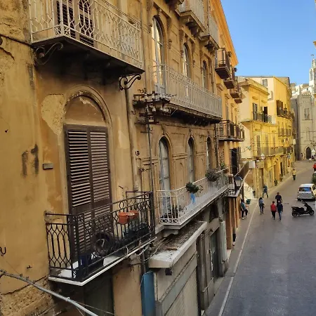 Casa Montana Pensjonat 2*